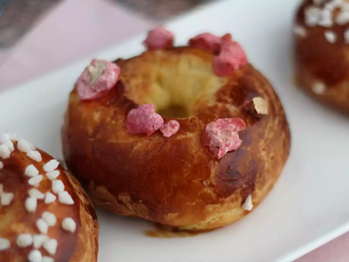 Kuningasten brioche-leivokset - kuva 2