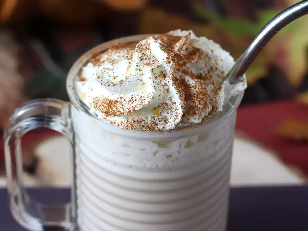 Kurpitsamausteinen latte kotitekoisella kurpitsasiirapilla! - kuva 3