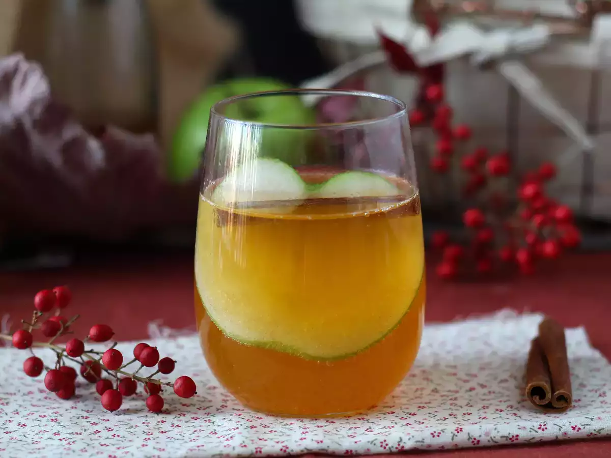 Kurpitsaspritz, mausteinen cocktail kurpitsasiirapilla!