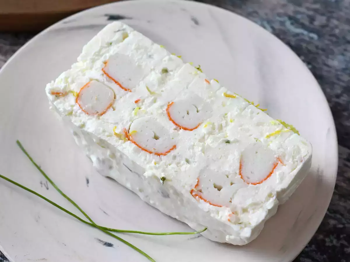 Kypsentämätön surimi-terriini: helppo kylmä alkupala, joka sopii täydellisesti kesään - kuva 2