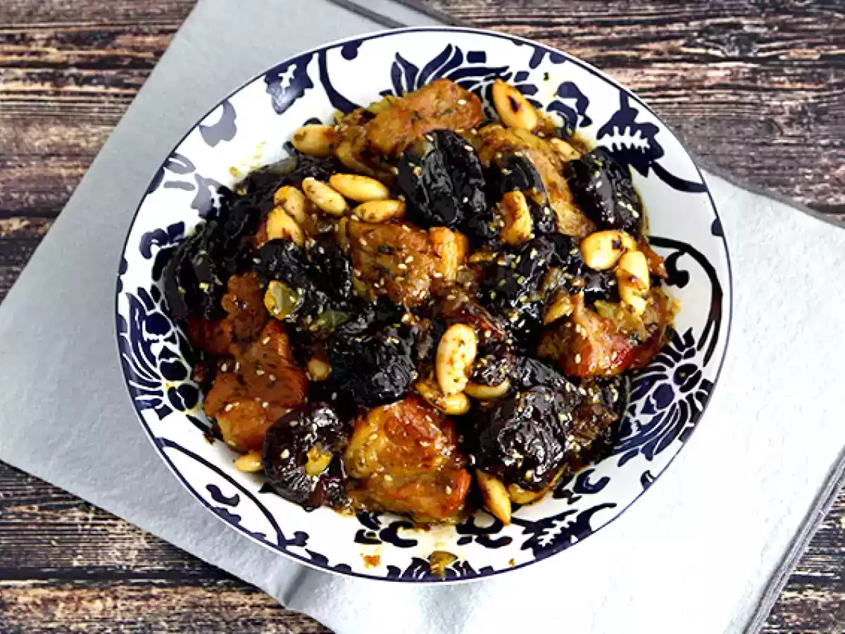 Lampaanliha tagine luumujen kanssa (vaiheet ja video) - kuva 2