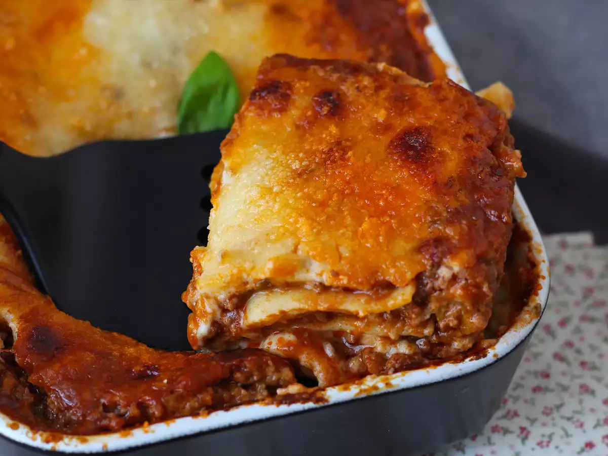 Lasagne bolognesella – kaikkien rakastama resepti! - kuva 8