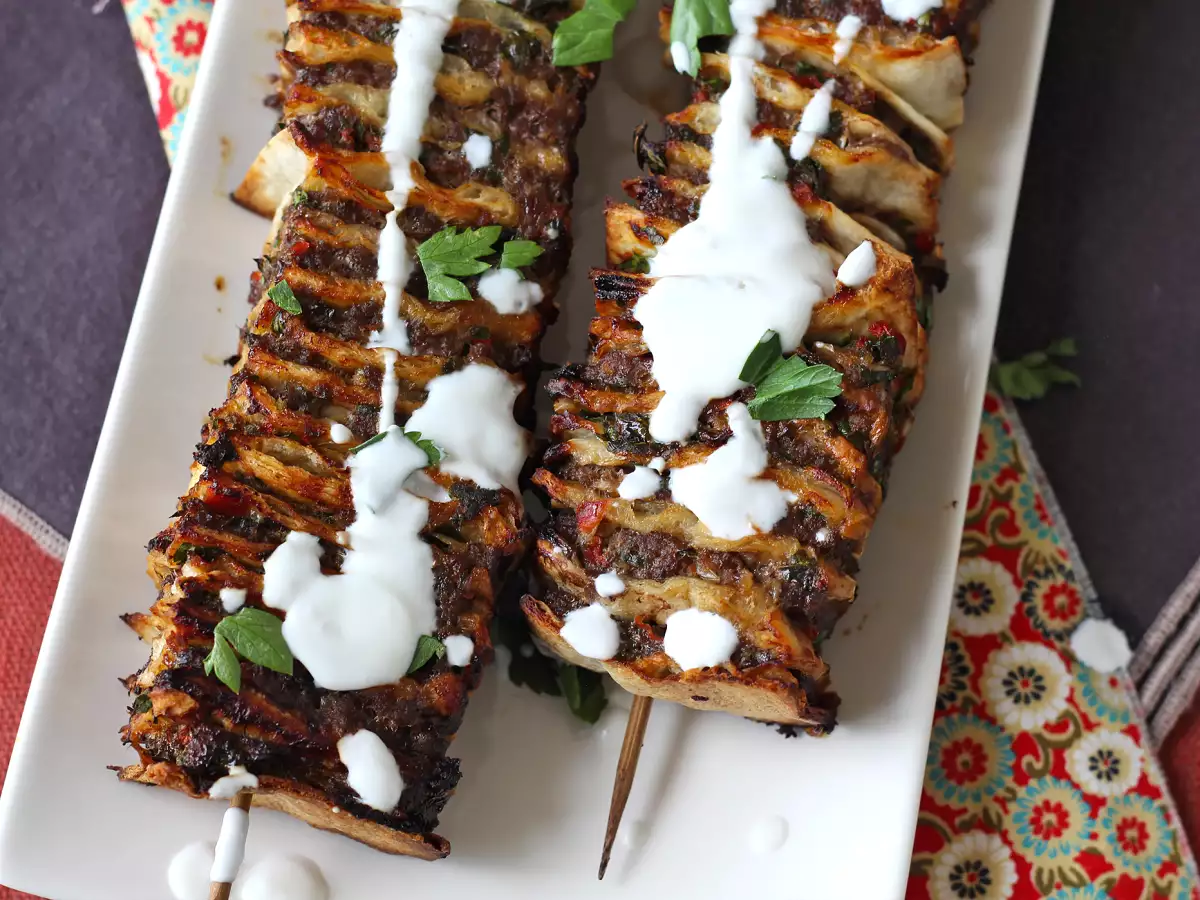 Lavash-kebab tortilloista – helpot ja kuuluisat uunissa paistetut vartaat! - kuva 2