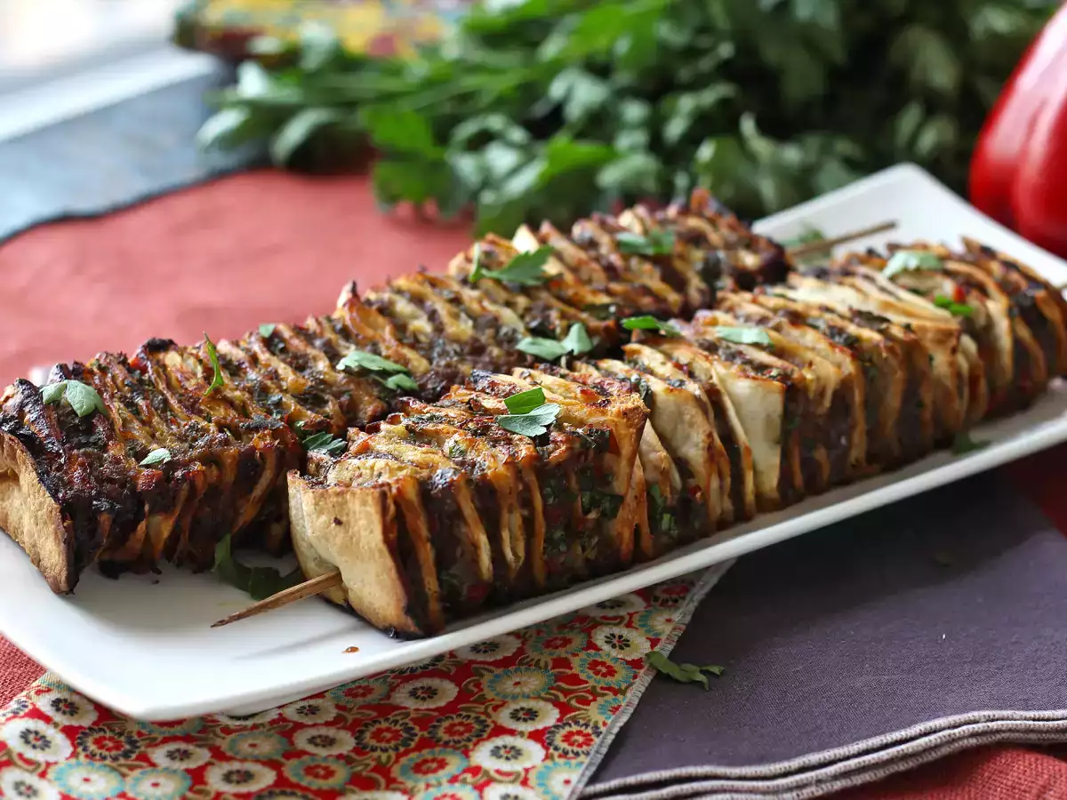Lavash kebab tortillojen kanssa, kuuluisat helpot uunissa paistetut kebabit! - kuva 3