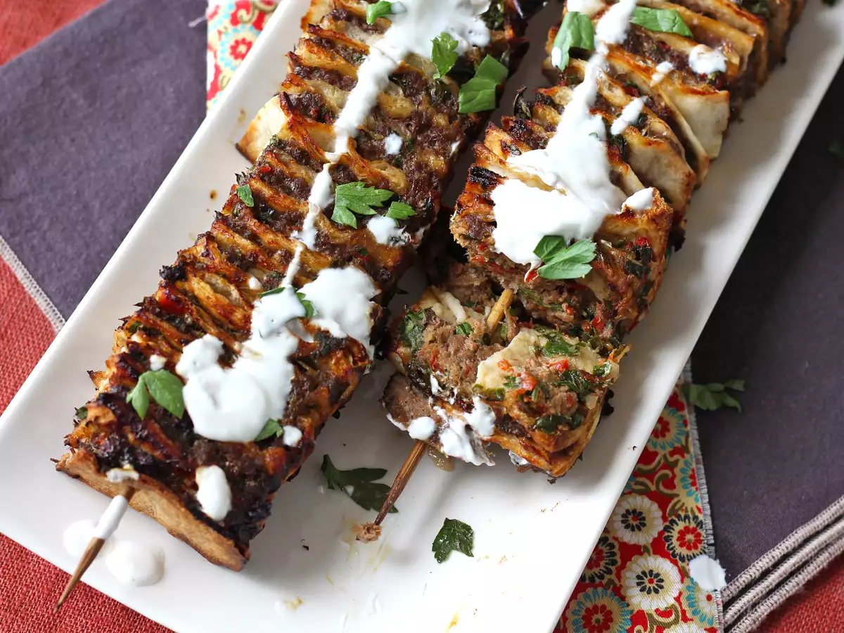 Lavash kebab tortillojen kanssa, kuuluisat helpot uunissa paistetut kebabit! - kuva 4