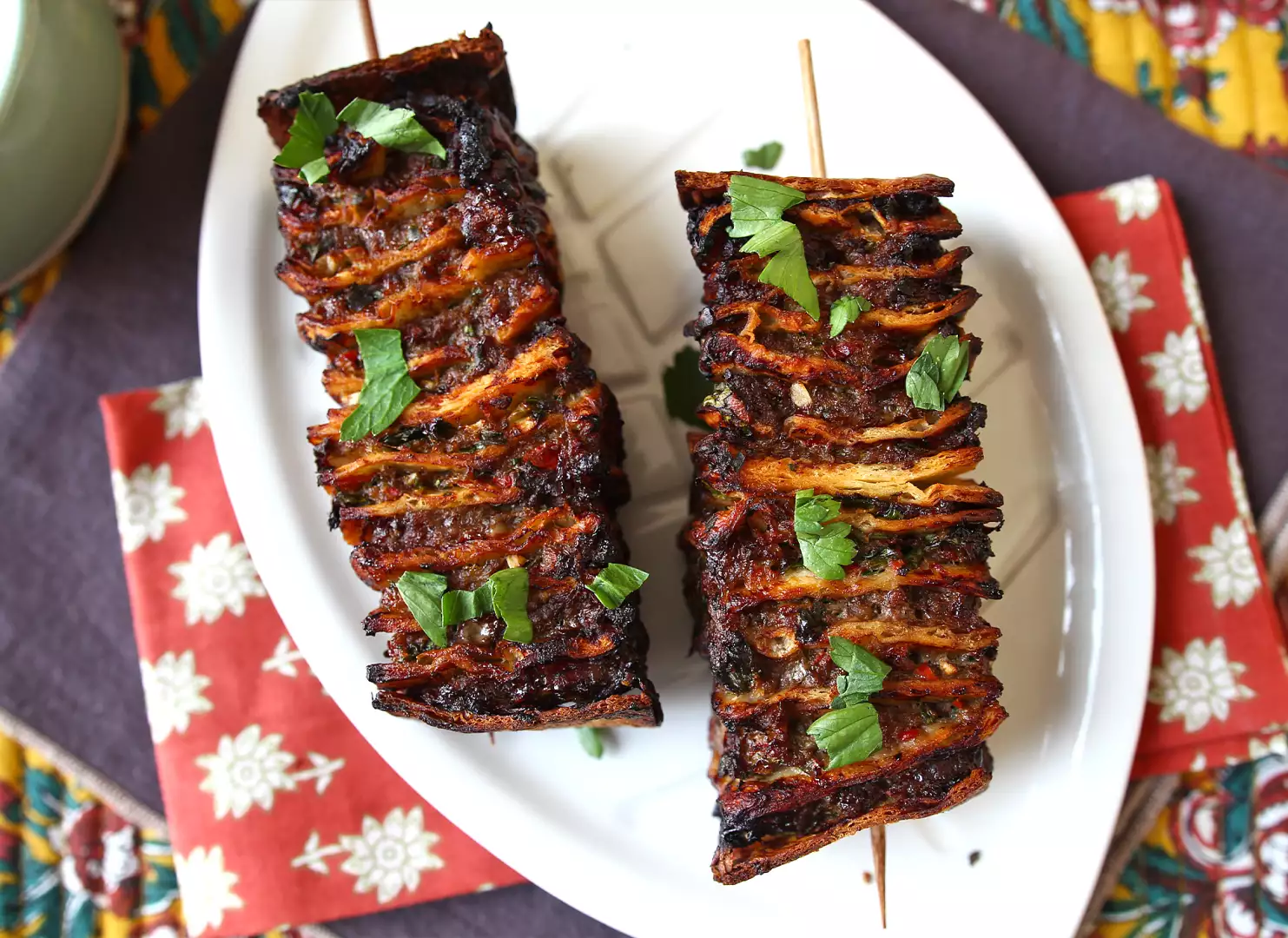 Lavash-kebabvartaat tortillojen kanssa, helppo valmistaa airfryerissa!