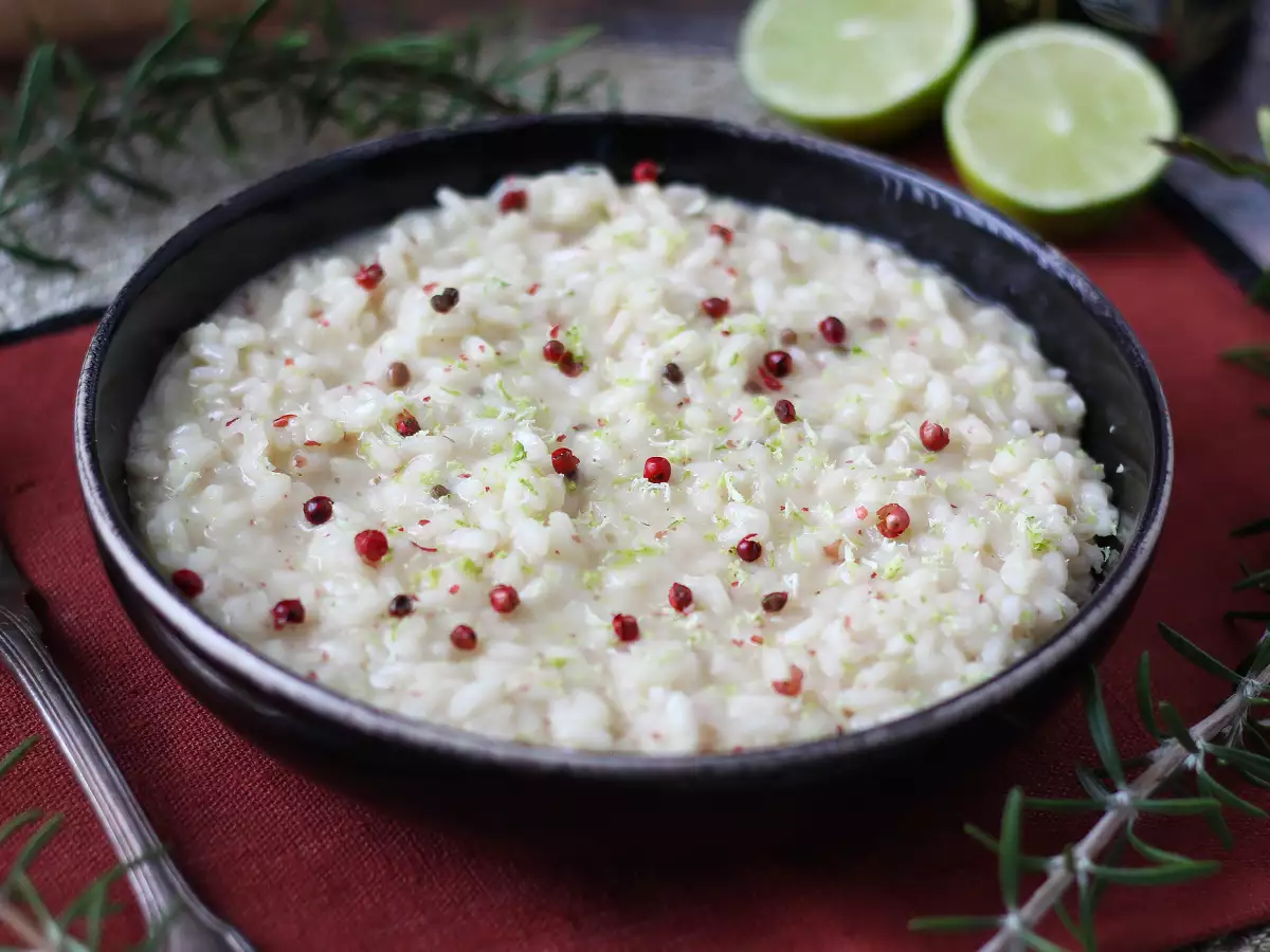 Limetti- ja rosépippuririsotto – tyylikäs kasvisruoka erityisiin illallisiin - kuva 4