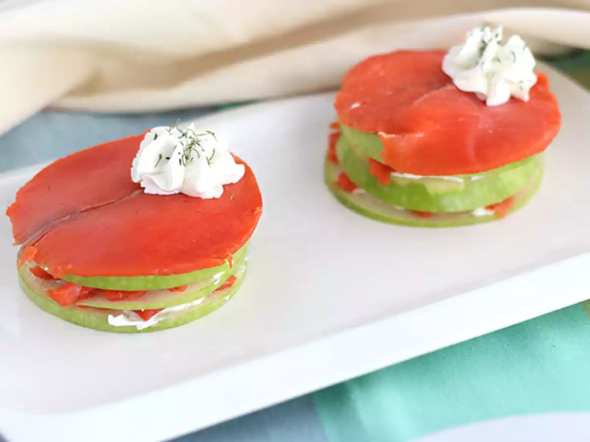 Lohi mille feuille vihreän omenan kanssa - kuva 3