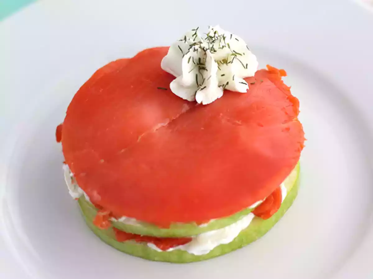 Lohi mille feuille vihreän omenan kanssa - kuva 4