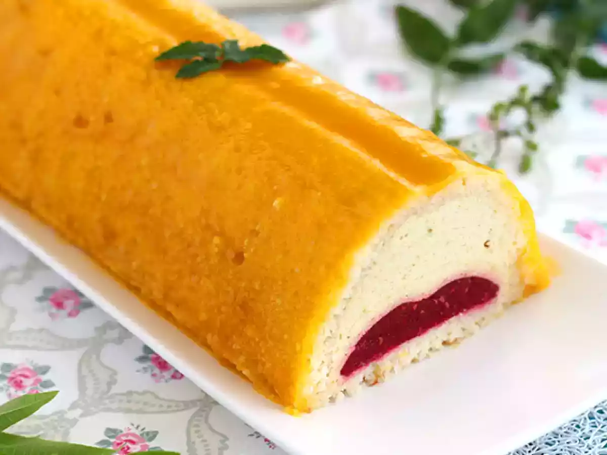 Mango- ja vadelmakakku