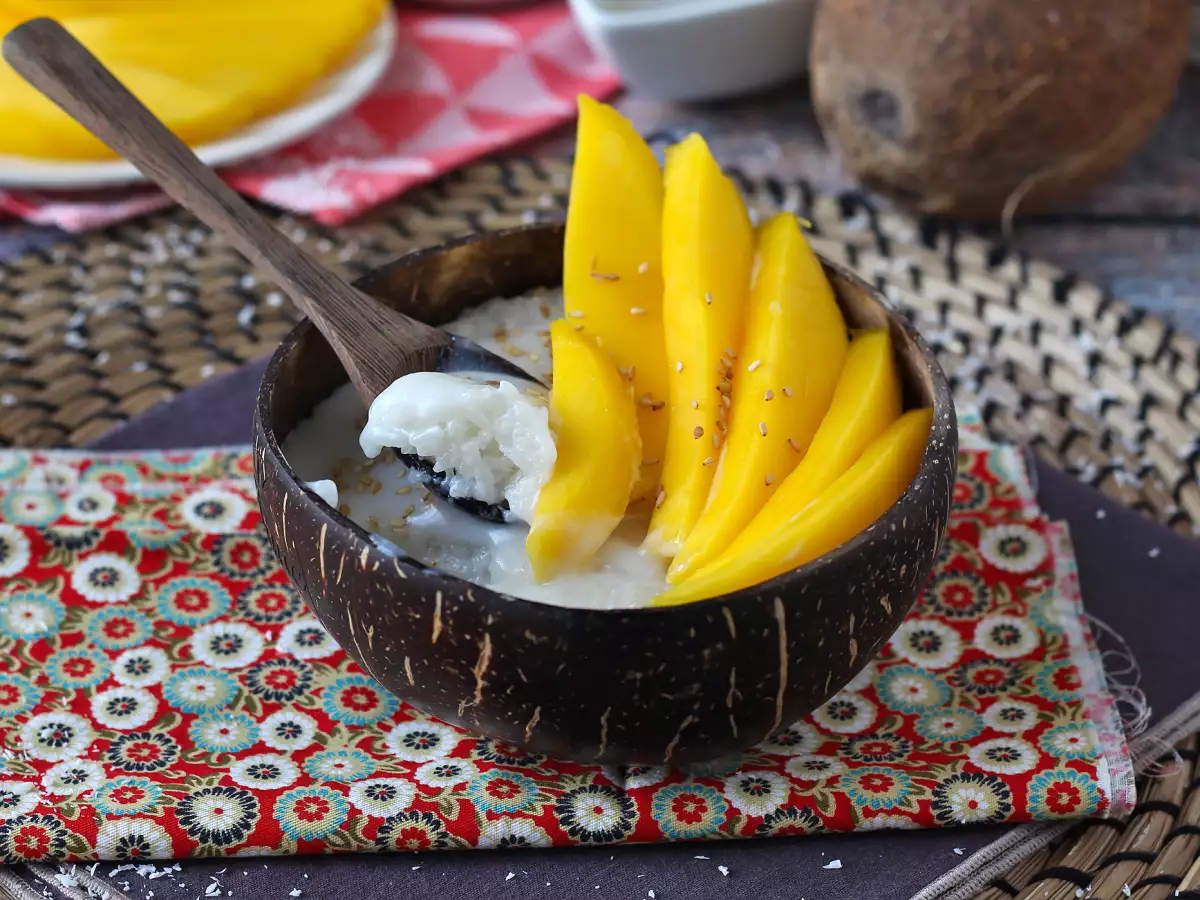 Mango tahmea riisi, super lohdullinen thaimaalainen jälkiruoka