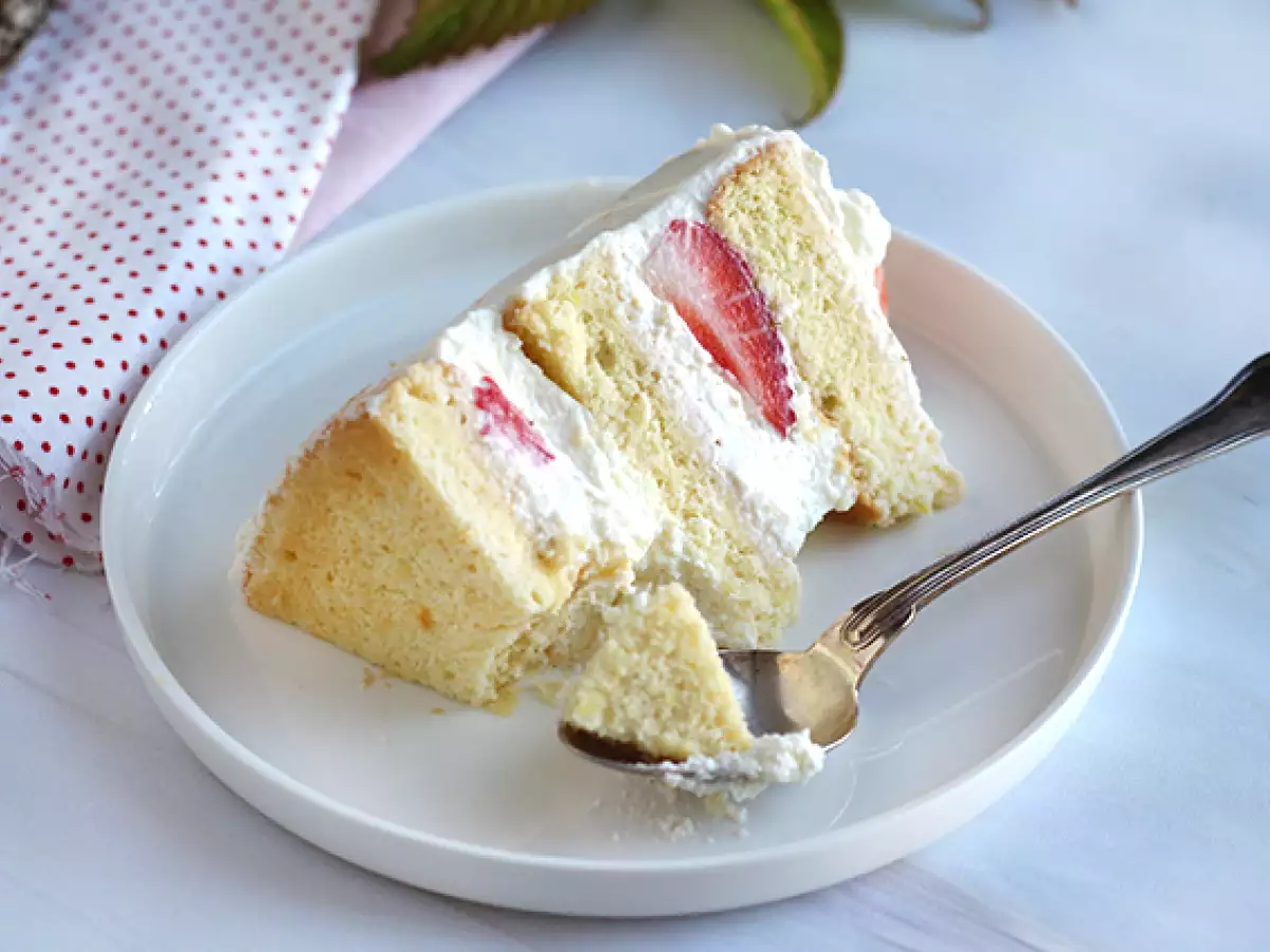 Mansikkakerroskakku mascarpone-kermalla - kuva 7