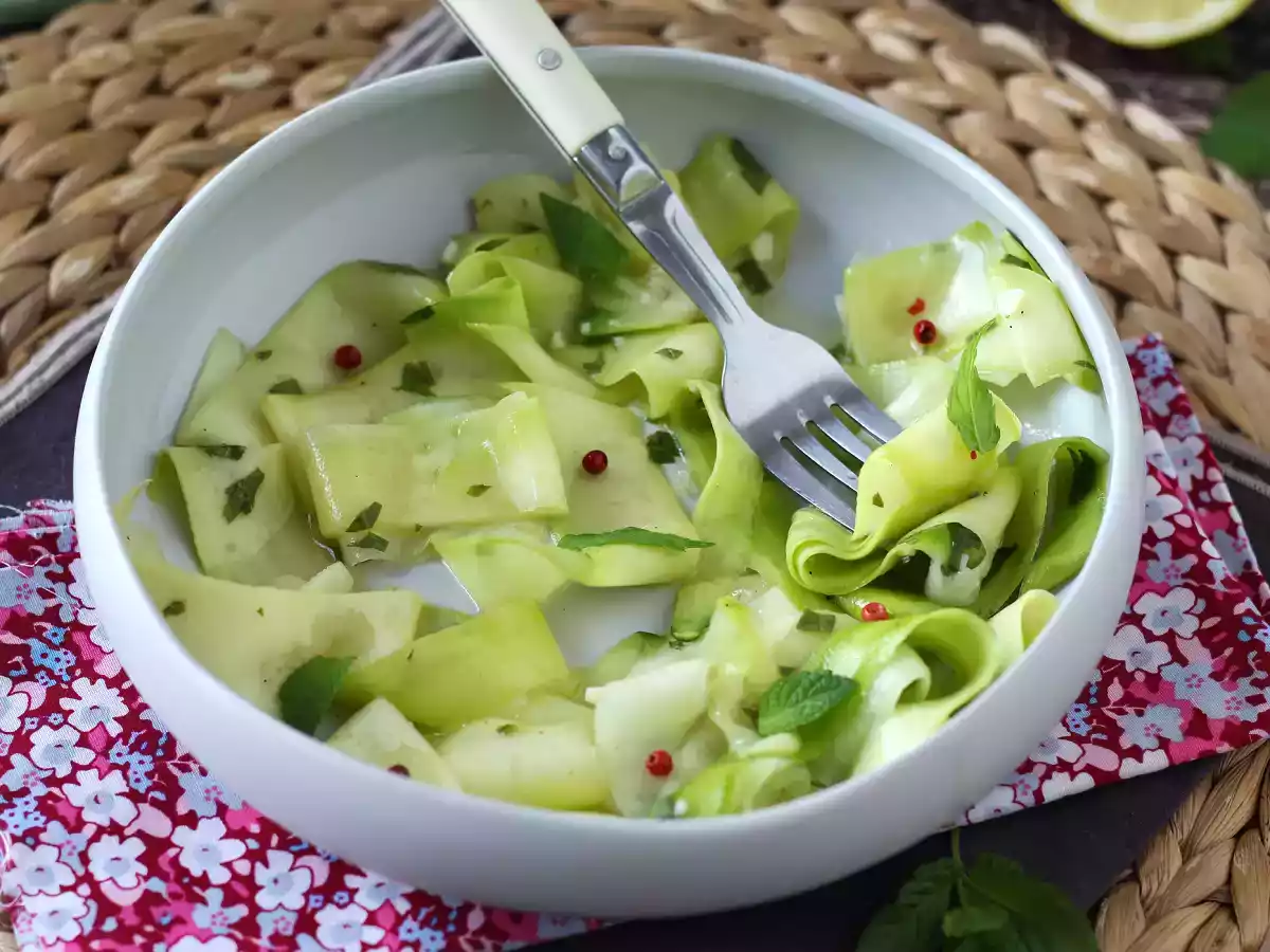 Marinoidut kesäkurpitsat, täydellinen vihannescarpaccio kesään! - kuva 5