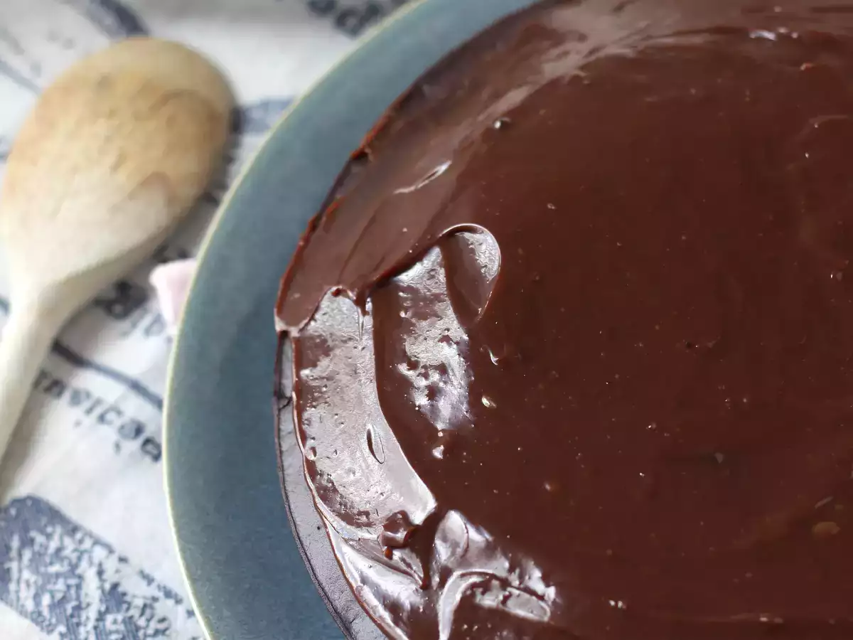 Miten tehdä brigadeiro-kuorrutus kakkuihin? - kuva 3