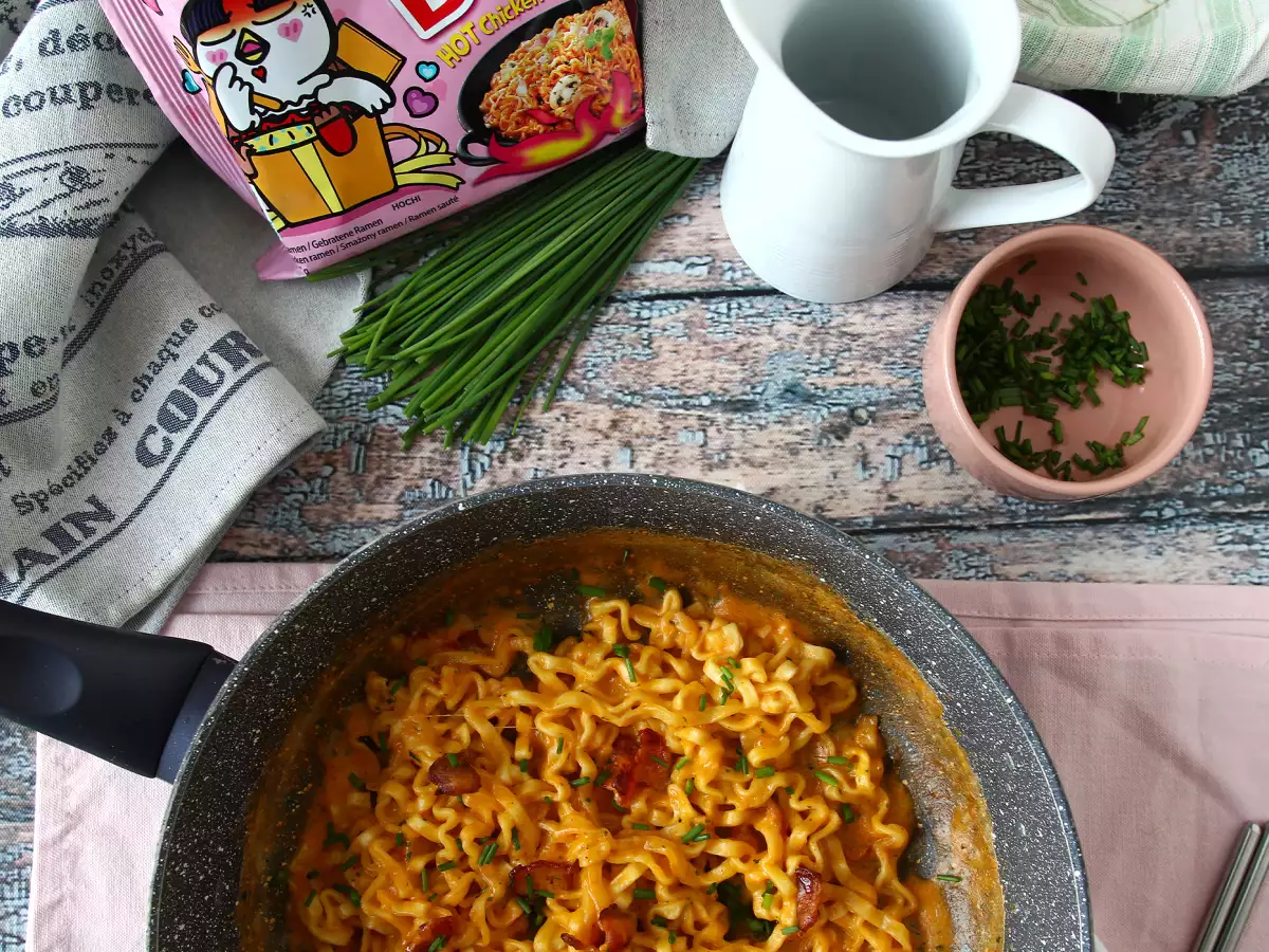Miten valmistaa Buldak-carbonara-nuudeleita? Paras resepti! - kuva 4