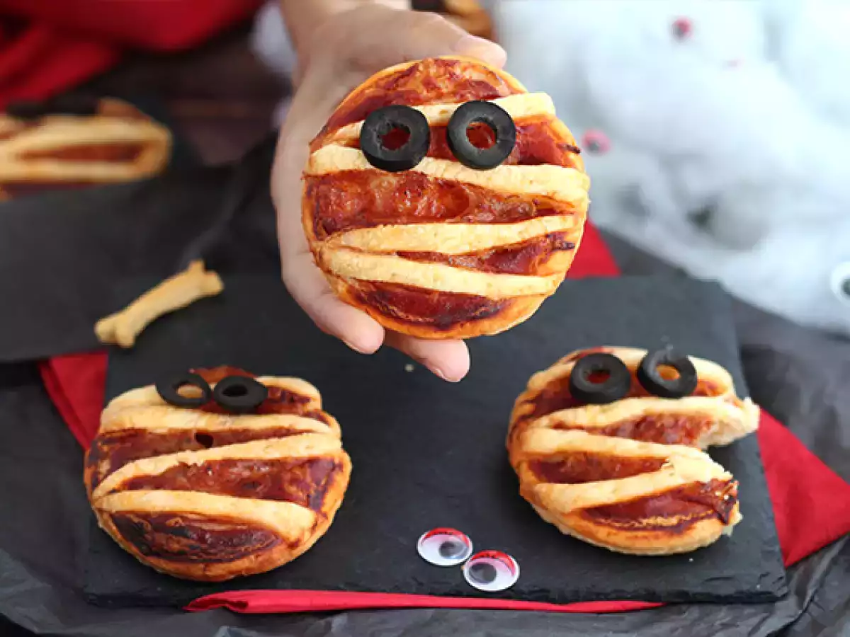 Muumipizzat lehtitaikinasta