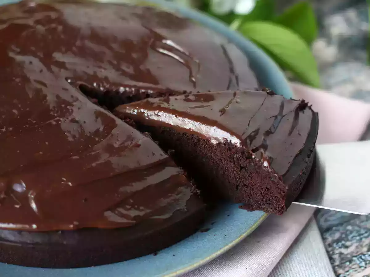 Nega maluca -kakku ja brigadeiro-kuorrutus
