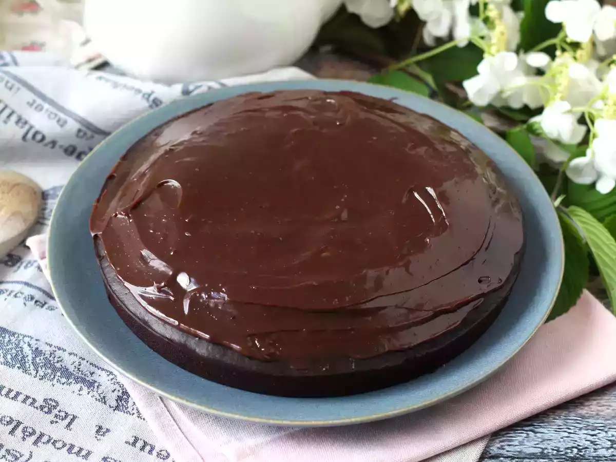 Nega maluca -kakku ja brigadeiro-kuorrutus - kuva 3