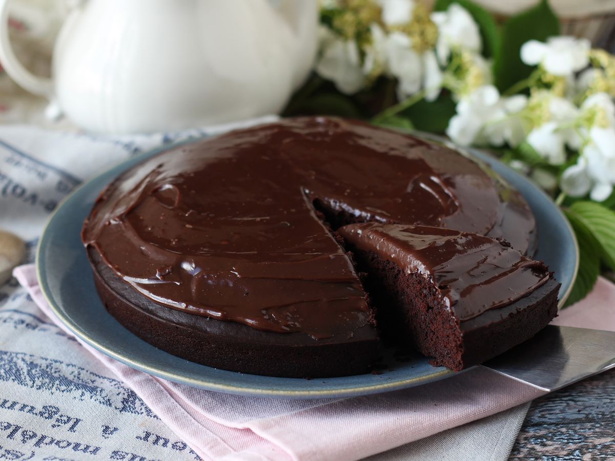 Nega maluca -kakku ja brigadeiro-kuorrutus - kuva 5