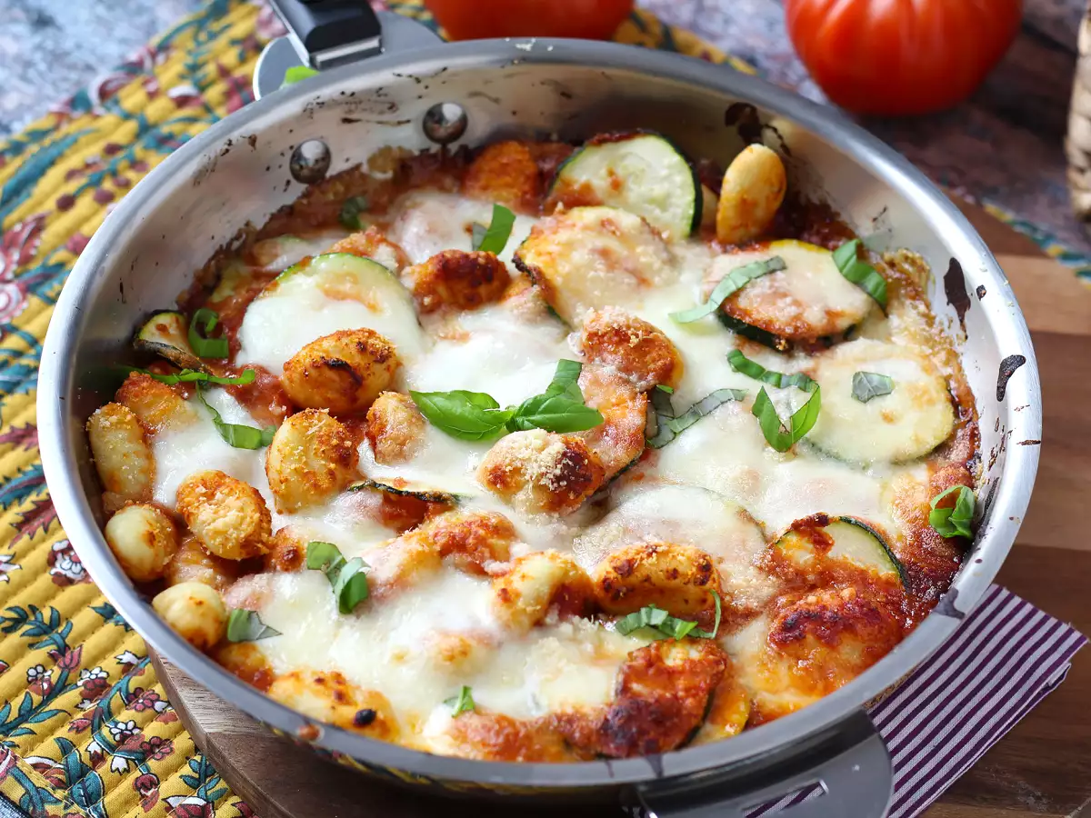 Nopea resepti: kesäkurpitsa-gnocchi-mozzarella-gratin - kuva 2