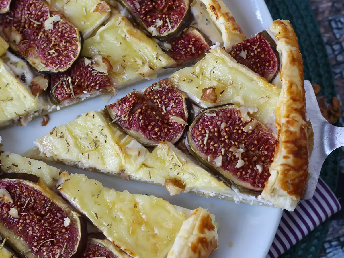 Ohut viikuna-, brie- ja pähkinäpiirakka - kuva 5