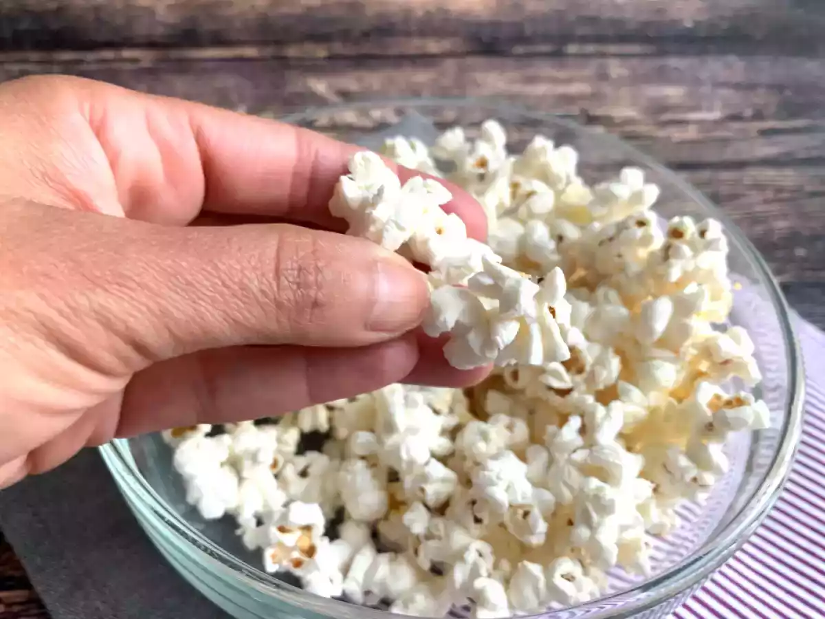Öljytön mikroaaltouunipopcorn - kuva 3