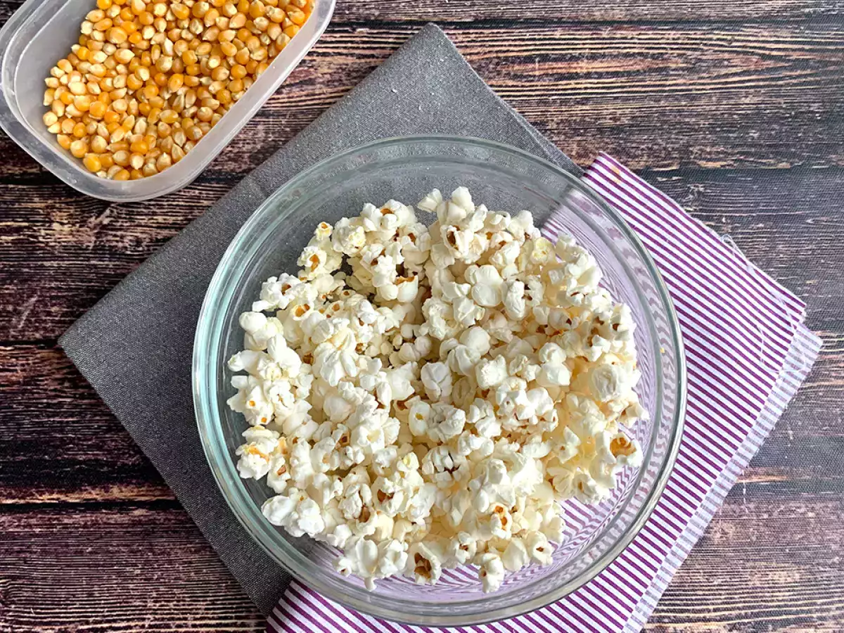 Öljytön popcorn mikrossa - kuva 2