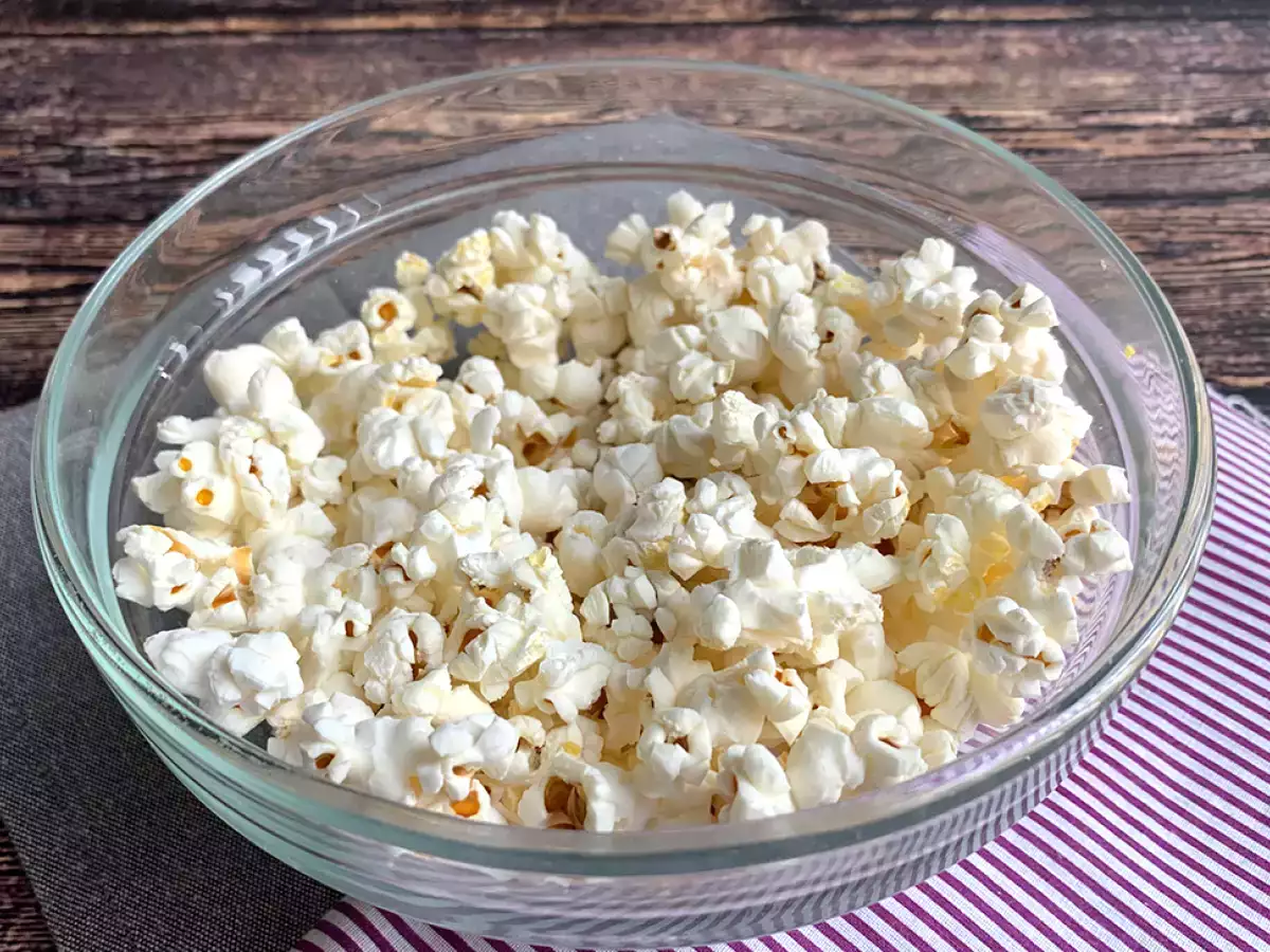 Öljytön popcorn mikrossa - kuva 4