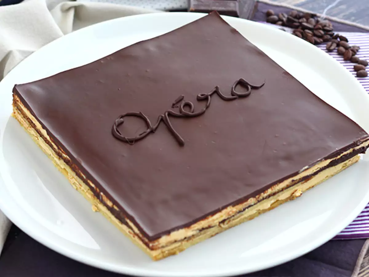 Opéra-kakku – ranskalainen klassikkoresepti vaihe vaiheelta