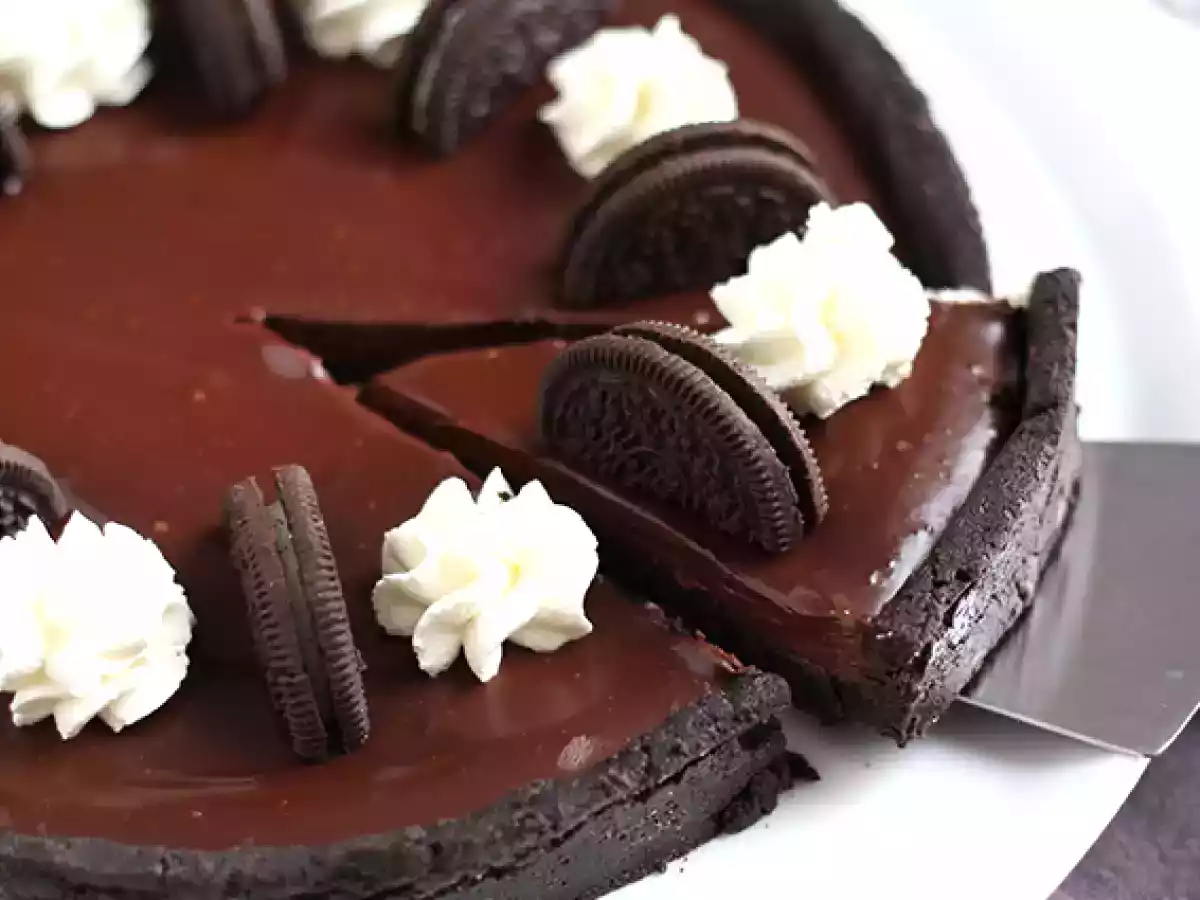 Oreo- ja suklaatorttu