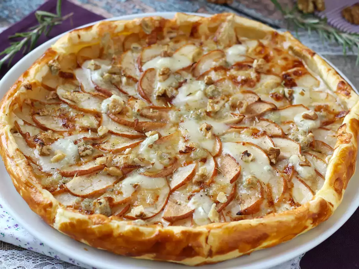 Päärynä-gorgonzola-pähkinäpiirakka – vastustamaton makean ja suolaisen yhdistelmä - kuva 6
