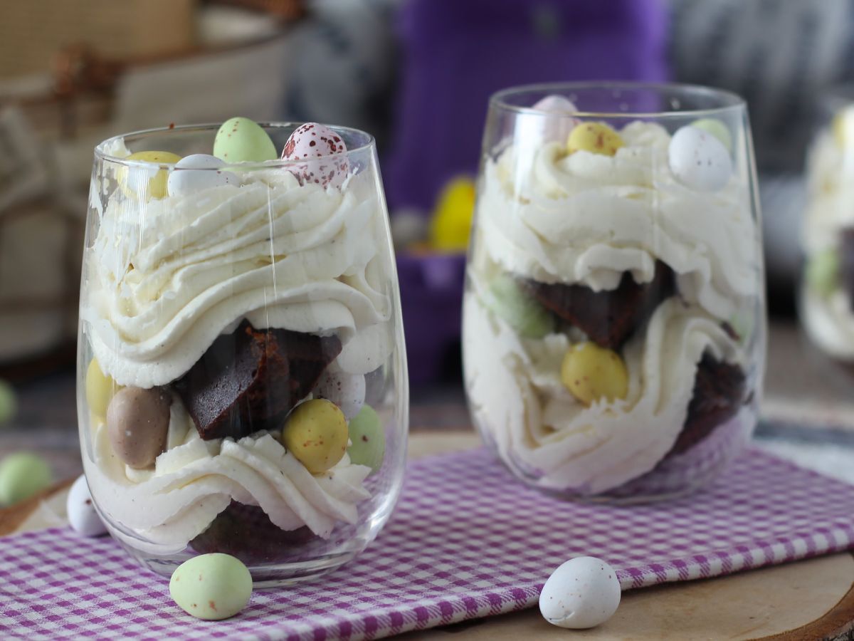 Pääsiäisen brownie ja kermavaahto verrines - kuva 6