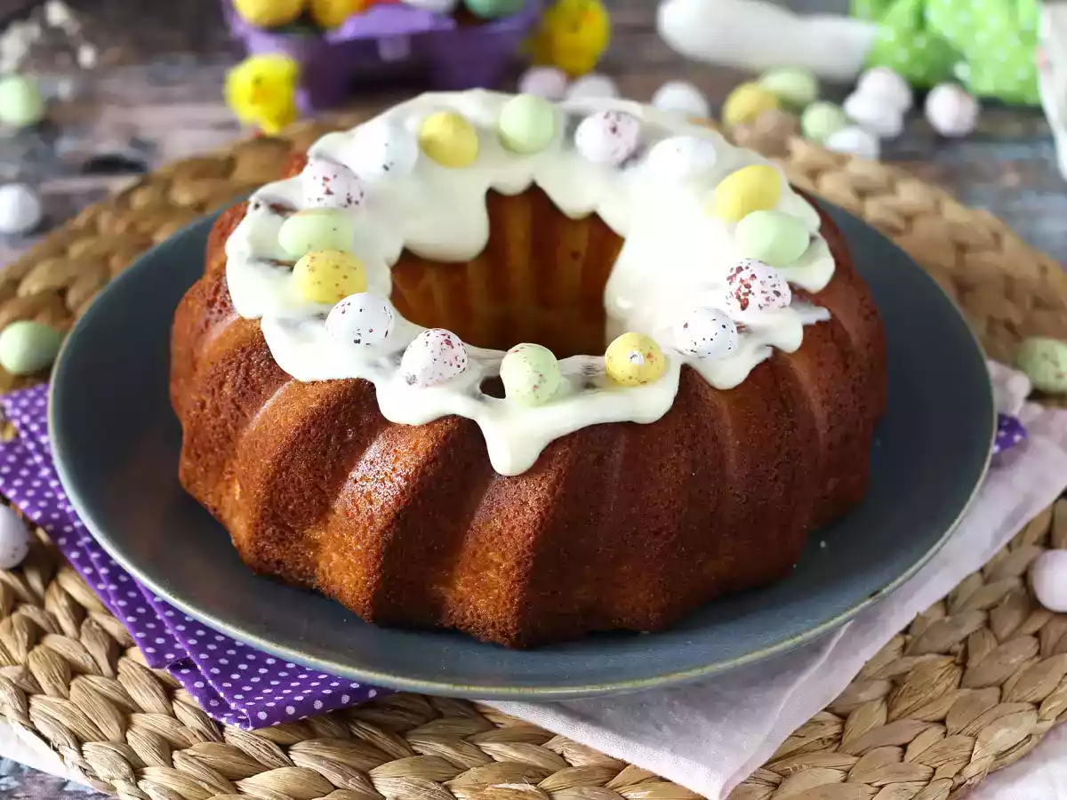 Pääsiäisen sitruuna-valkosuklaa Bundt-kakku