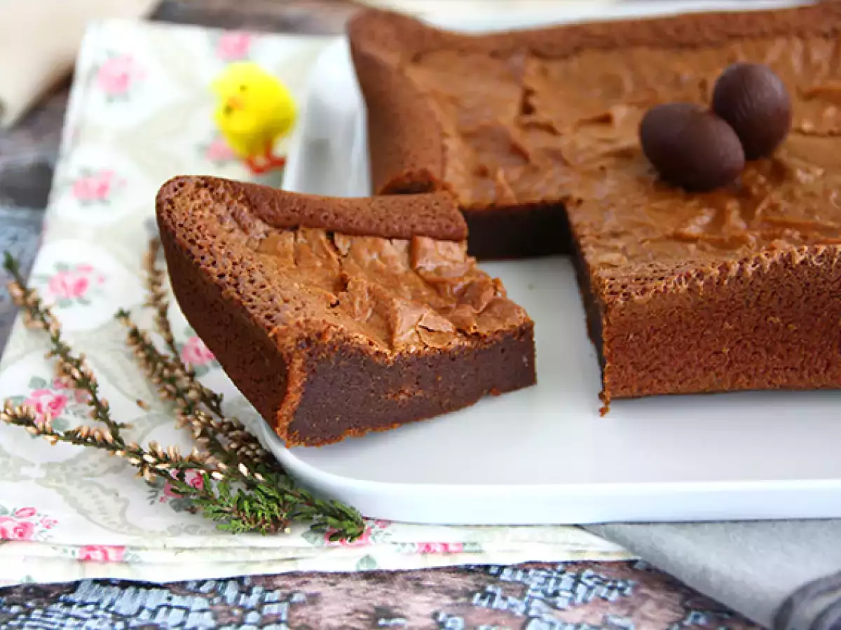Pääsiäissuklaajämistä tehty brownie - kuva 4