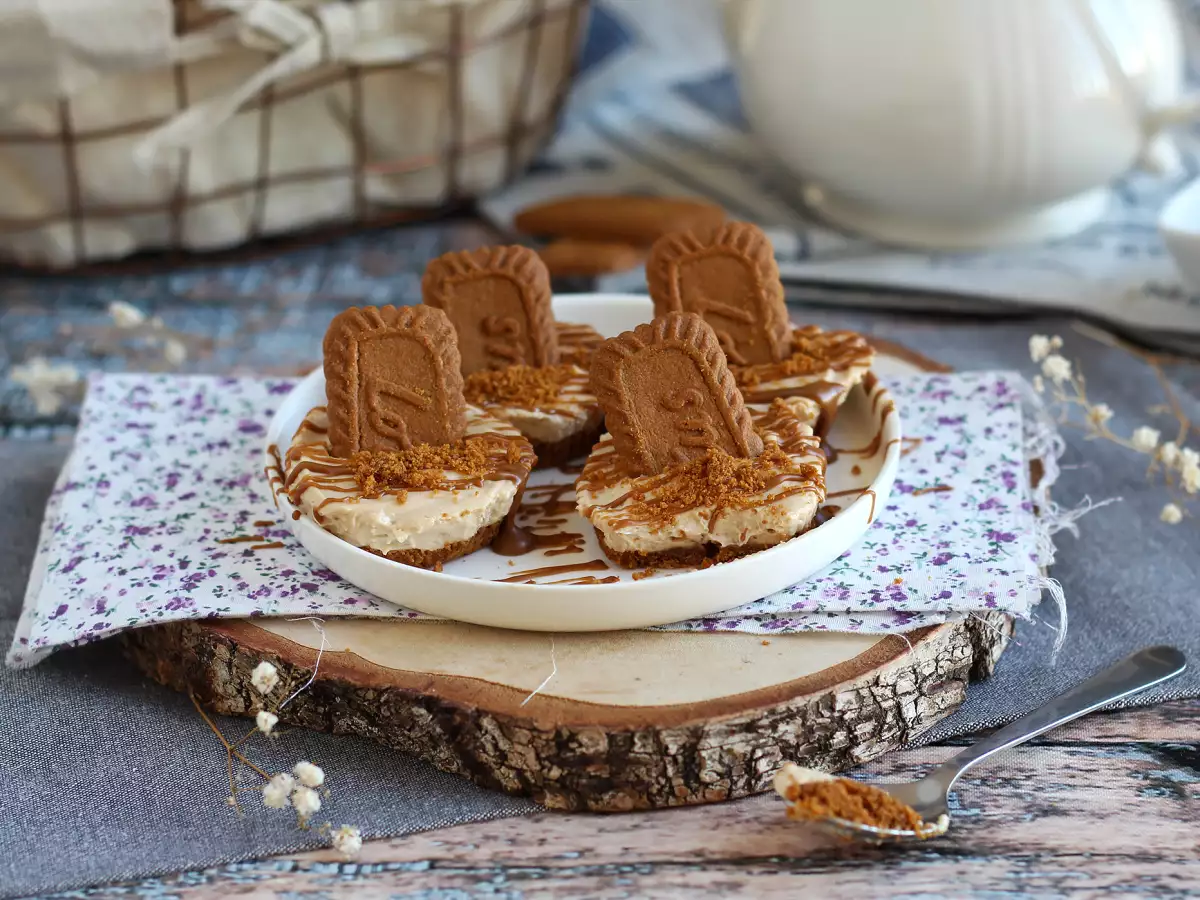 Paistamattomat speculoos-juustokakut - kuva 5