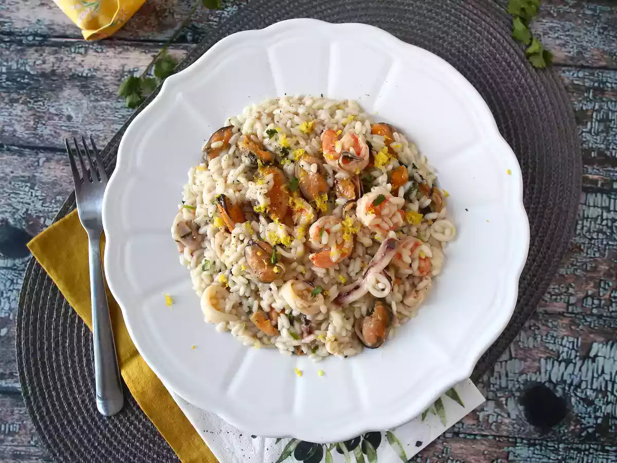 Pakastettu äyriäisrisotto: ihanteellinen ratkaisu nopeaan ja maukkaaseen ruokaan. - kuva 2