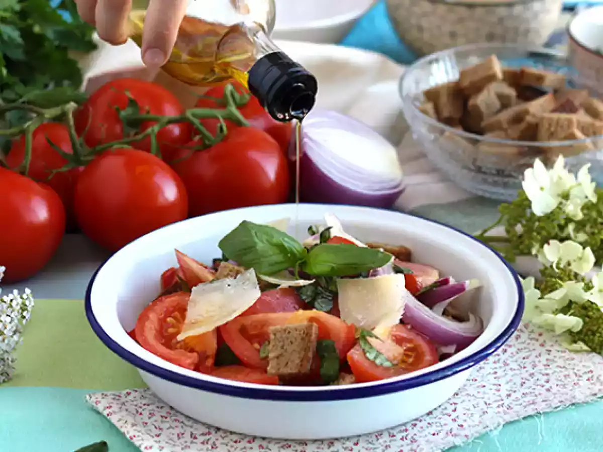 Panzanella-salaatti - kuva 2