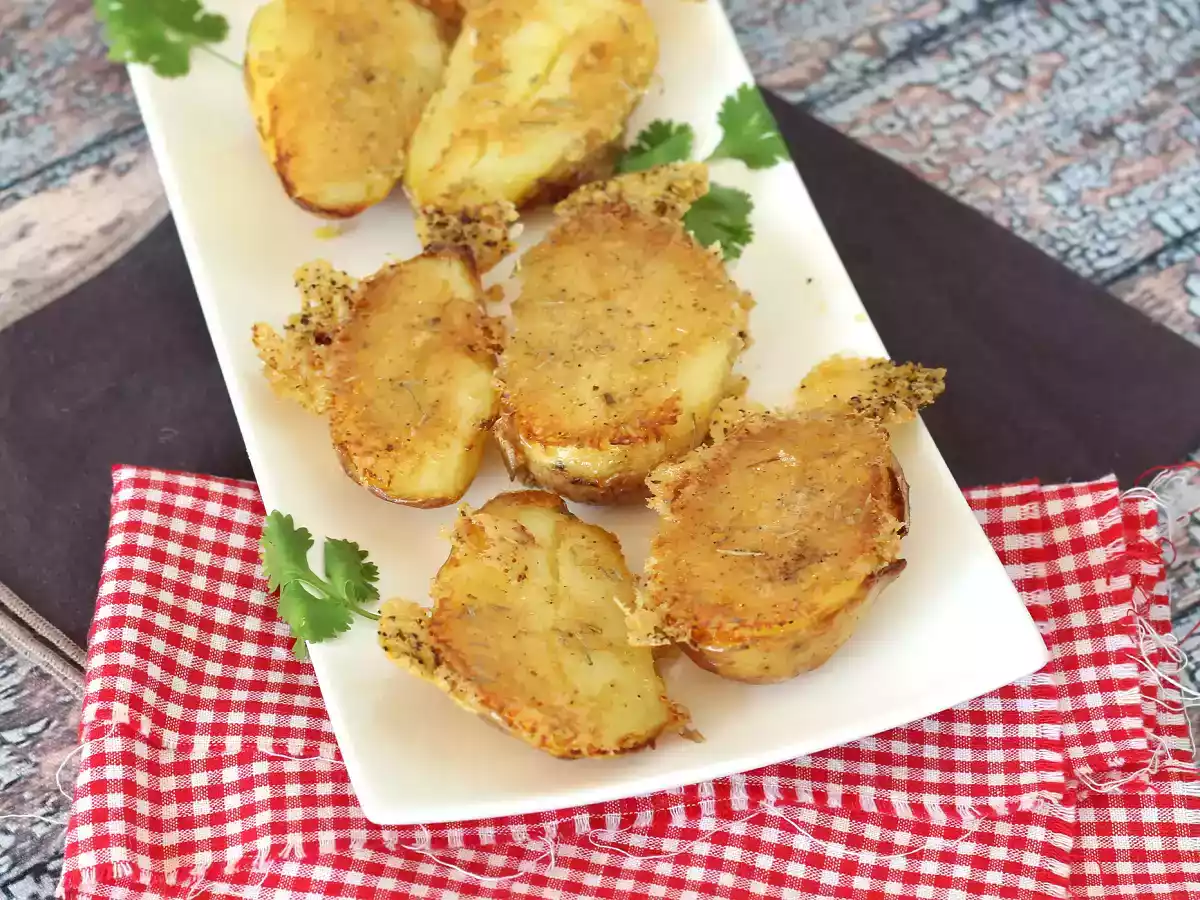 Parmesaaniperunat, sisältä pehmeät ja ulkoa rapeat! - kuva 4