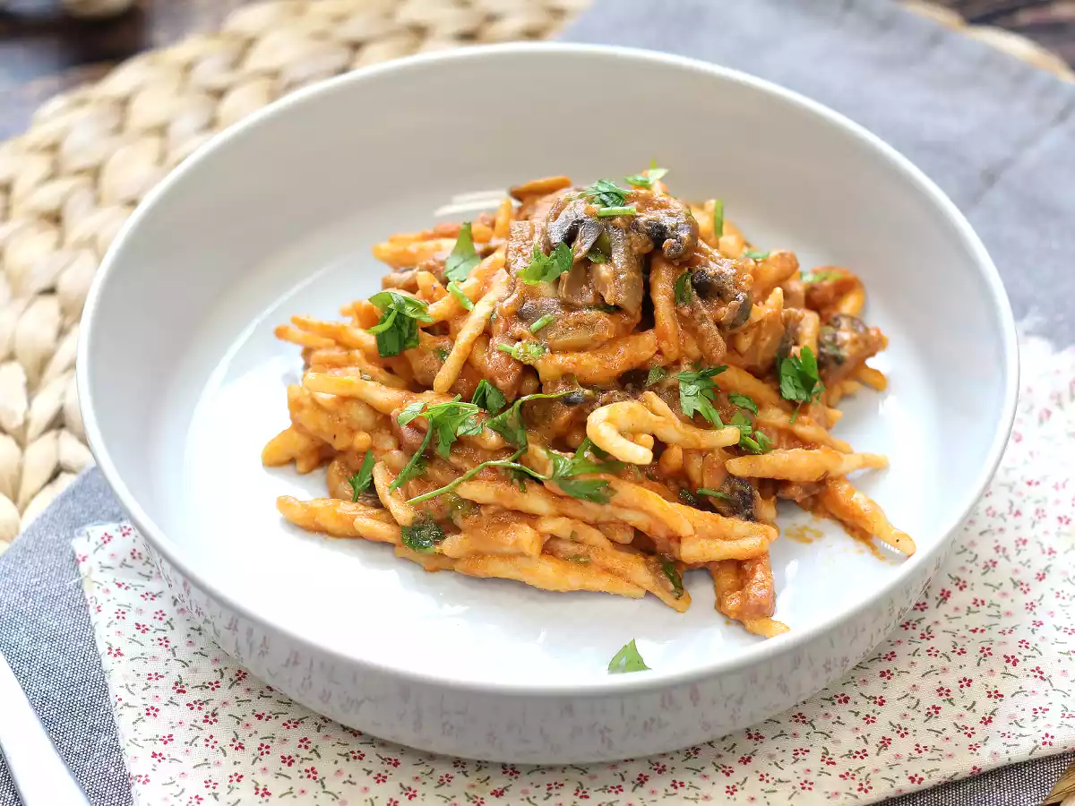 Pasta alla boscaiola, ihanteellinen syksyn ja talven ensimmäinen ruoka