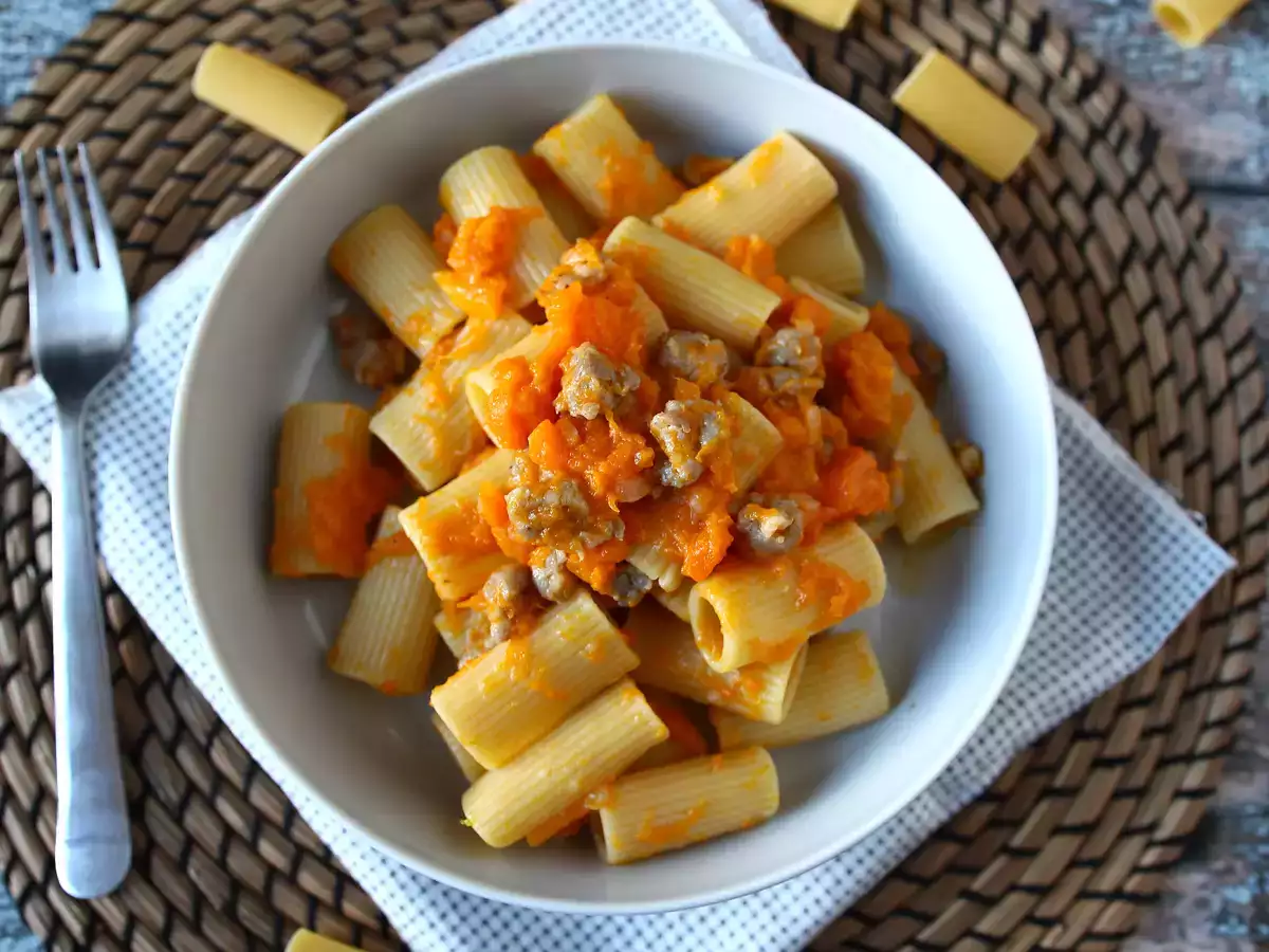 Pasta kurpitsalla ja makkaralla - kuva 4