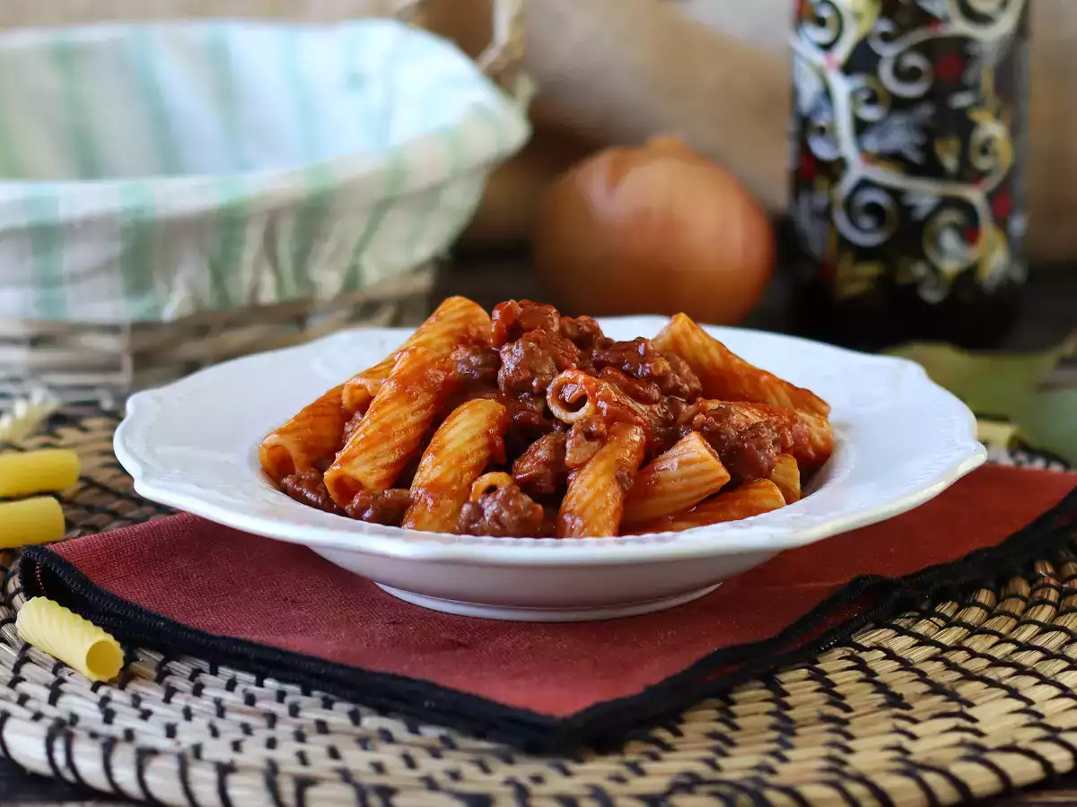 Pasta makkarakastikkeella – helppo ja täyteläisen makuinen ruoka - kuva 2