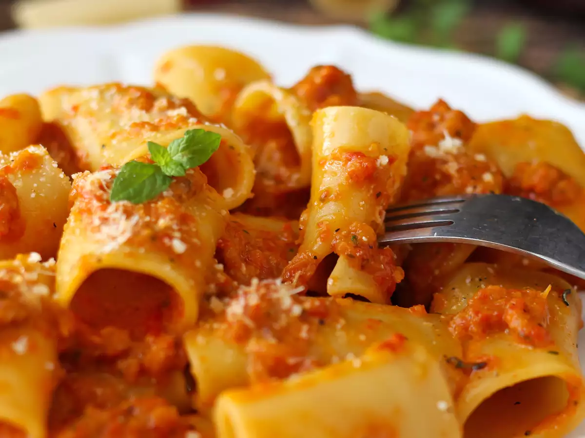 Pasta paprikoilla ja mintulla: kermaista ja aromaattista - kuva 3