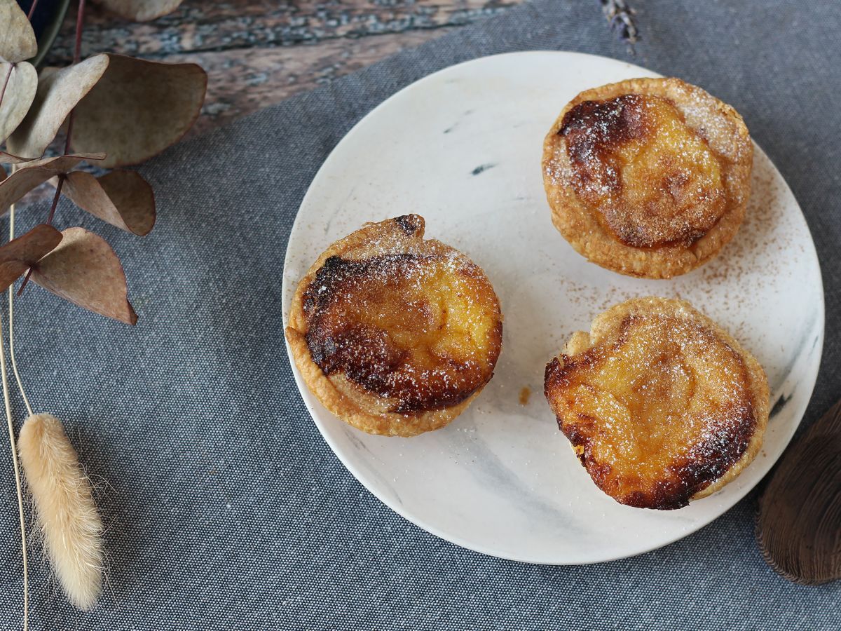 Pastéis de nata ilmakeittimessä. Nopea ja helppo resepti perinteiseen portugalilaiseen makeaan. - kuva 8