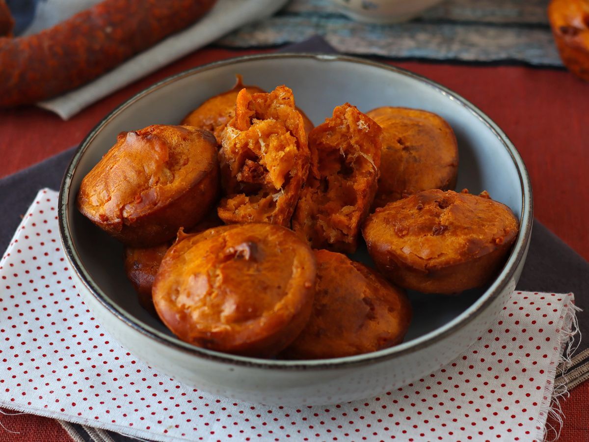 Pehmeät ja mausteiset chorizo-muffinsseja - kuva 5