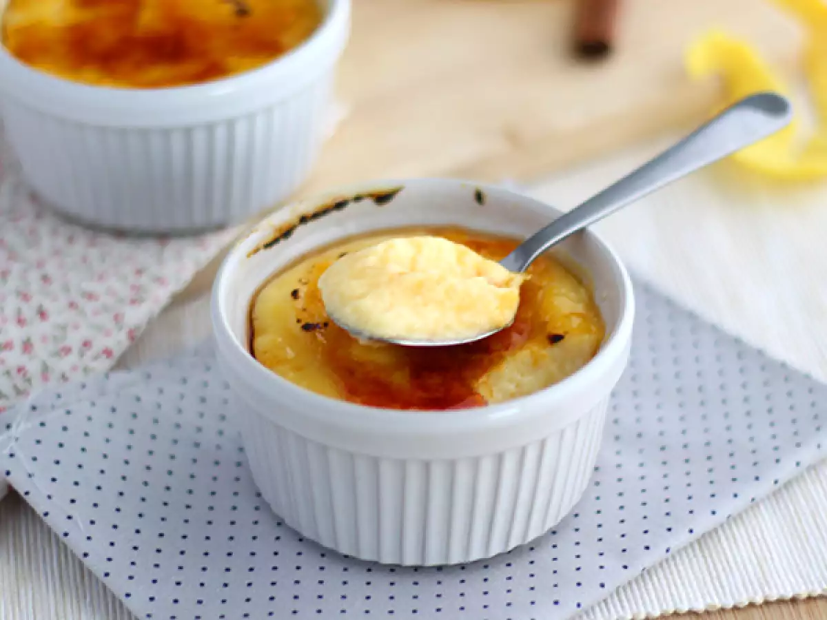 Perinteinen crema catalana -jälkiruoka - kuva 3
