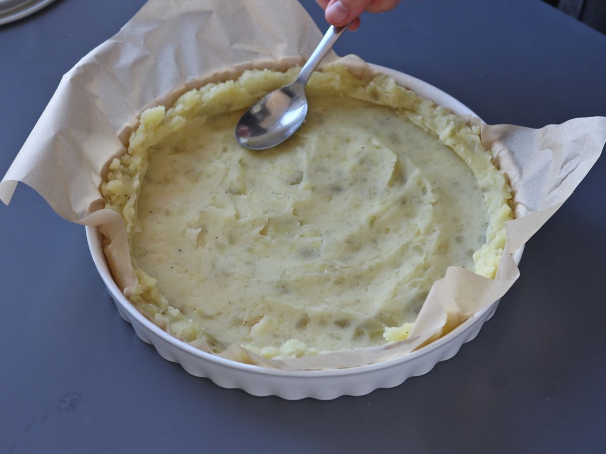 Perunoista tehty suolainen piirakkataikina: terveellinen, gluteeniton vaihtoehto!