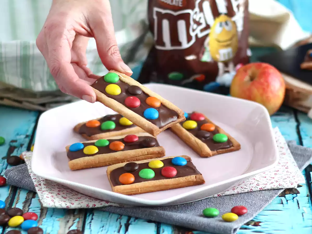 Pikkuleipäkeksejä m&m's:llä