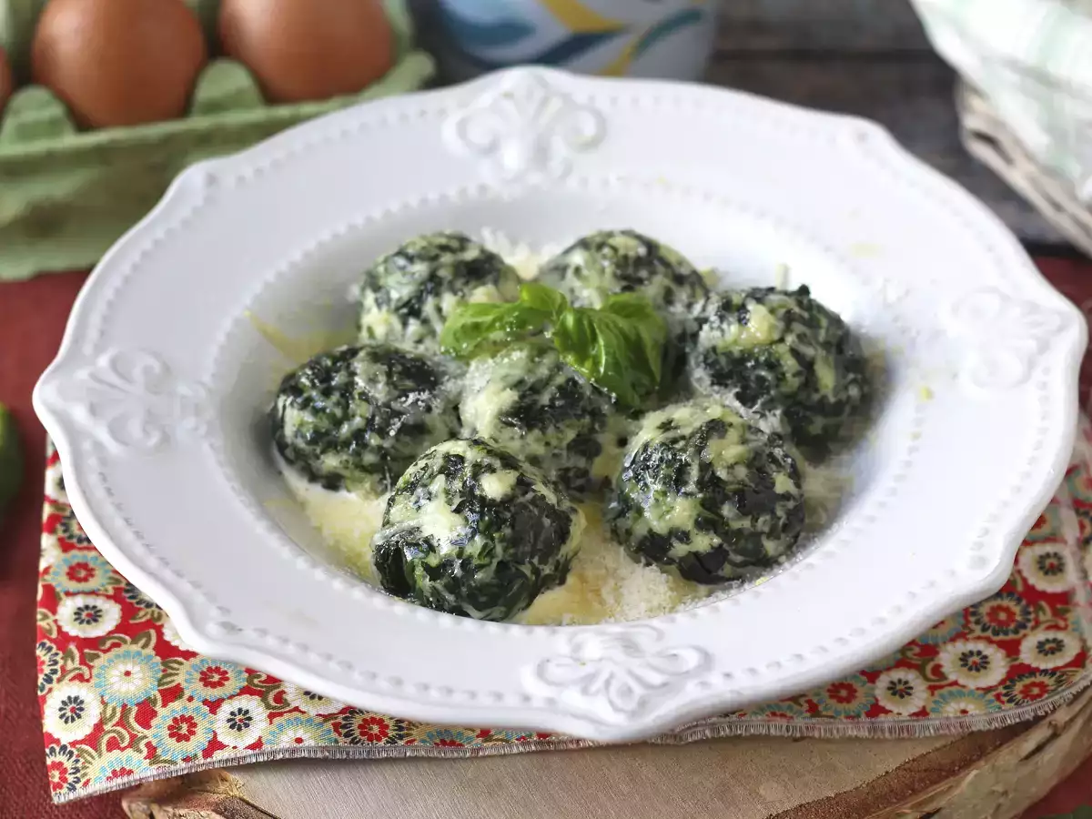 Pinaatti ja ricotta malfatti, helppo, vaivaamaton kotitekoinen pastaresepti - kuva 2