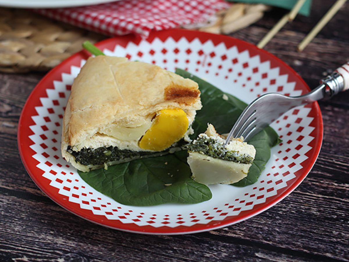Pinaatti-, ricotta- ja munapiirakka - italialainen Torta Pasqualina - kuva 4