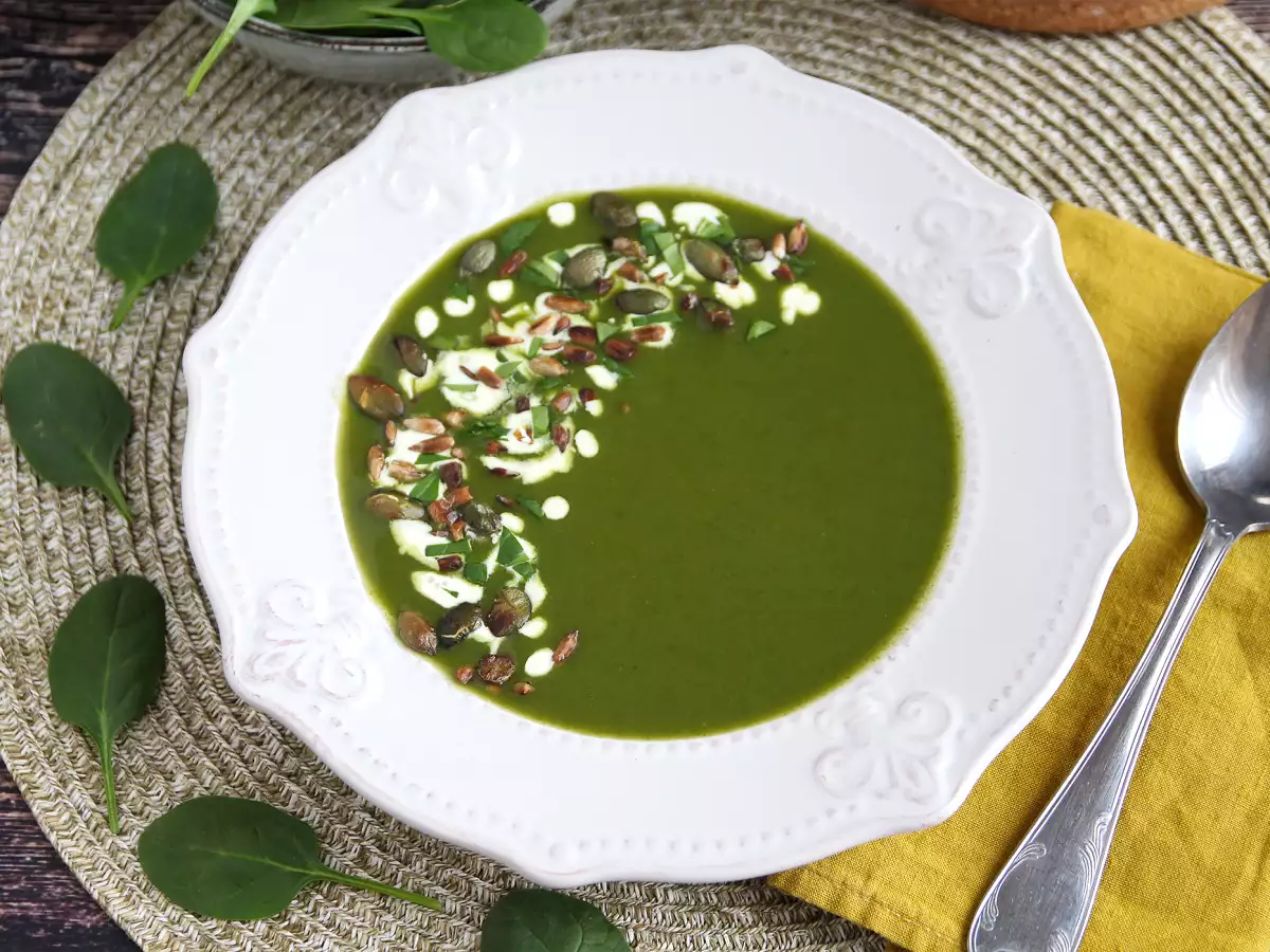 Pinaattikeitto – helppo tapa saada kaikki syömään vihanneksia! - kuva 4